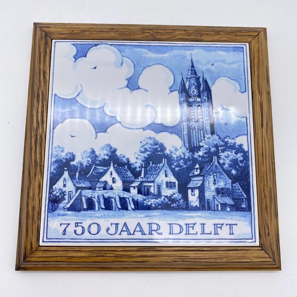 Delft blue & White trivet in wooden frame 750 jaar delft holland Tile - Picture 1 of 7